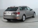 Škoda Superb - fotka číslo 4