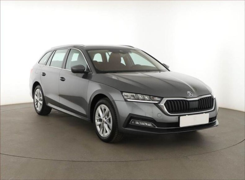 Škoda Octavia - hlavní foto