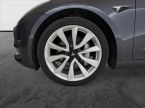 Tesla Model 3 - fotka číslo 14