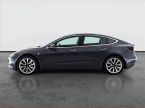 Tesla Model 3 - fotka číslo 2