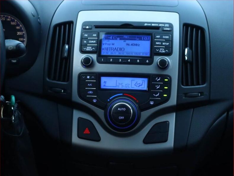 Hyundai i30 - hlavní fotka