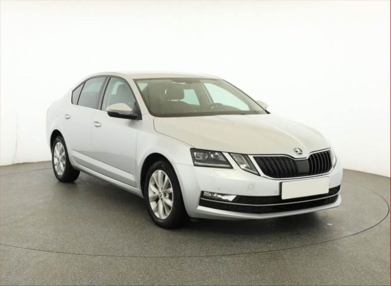 Škoda Octavia - hlavní foto