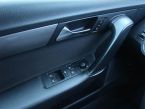 Volkswagen Passat - fotka číslo 15