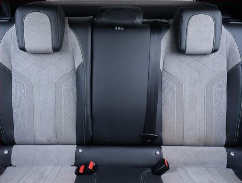 Peugeot 2008 - hlavní fotka