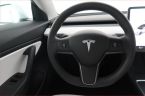 Tesla Model 3 - fotka číslo 17