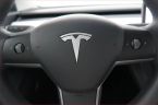 Tesla Model 3 - fotka číslo 18