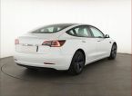 Tesla Model 3 - fotka číslo 4