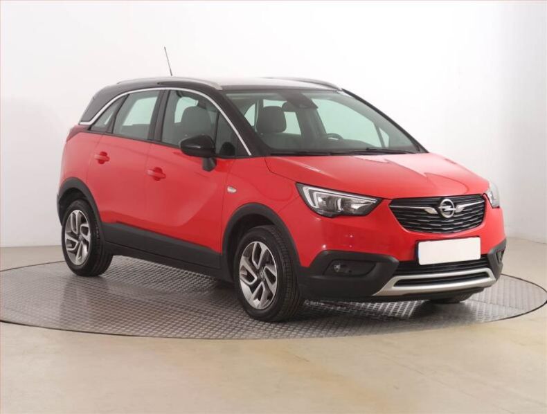 Opel Crossland X - hlavní foto