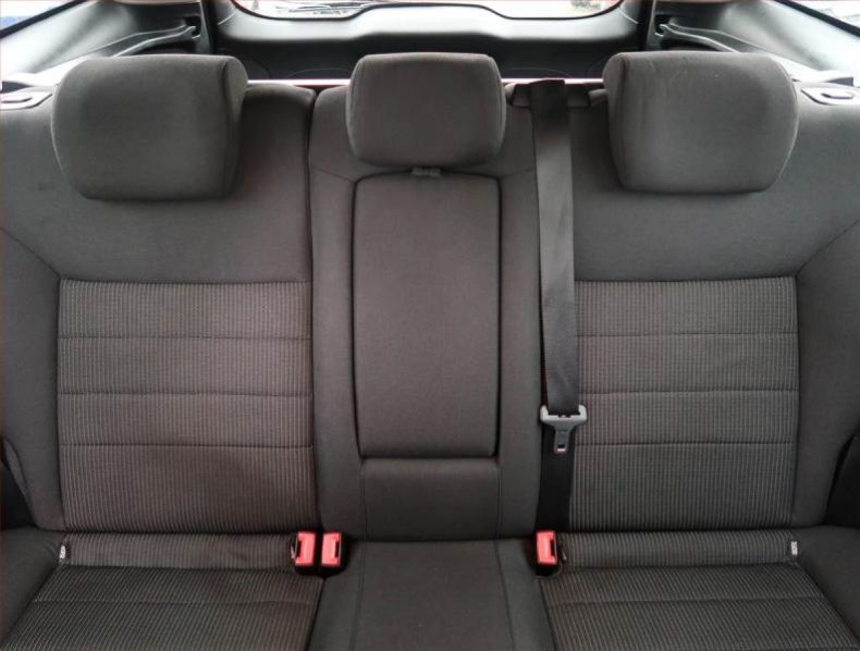 Ford Mondeo - hlavní fotka