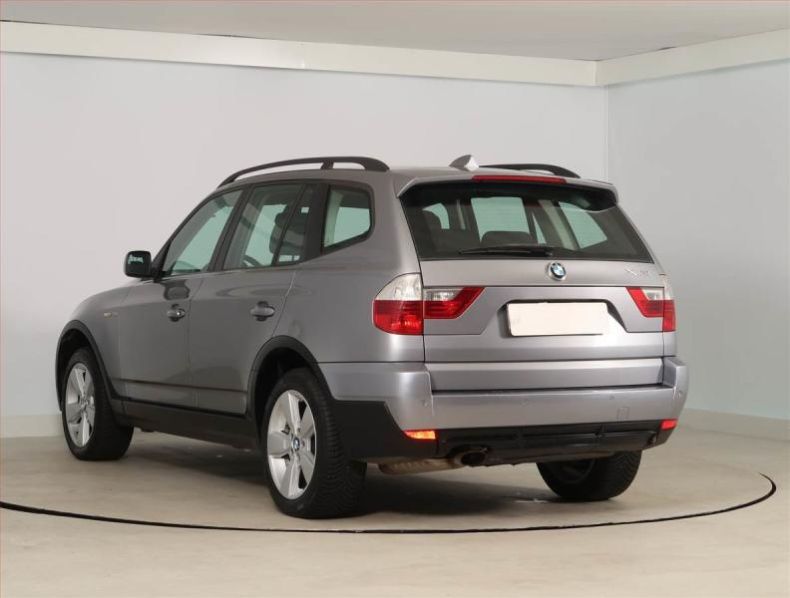 BMW X3 - hlavní fotka