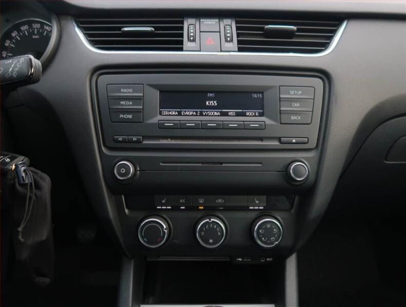 Škoda Octavia - hlavní fotka