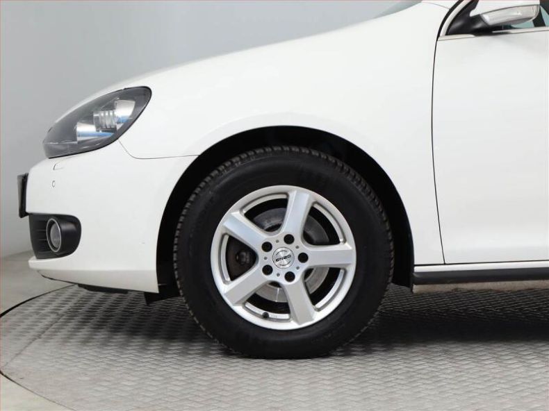 Volkswagen Golf - hlavní fotka