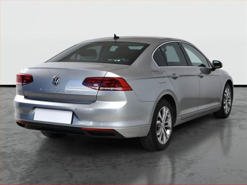Volkswagen Passat - hlavní fotka