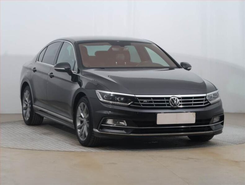 Volkswagen Passat - hlavní fotka inzerátu