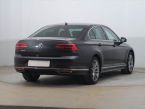 Volkswagen Passat - fotka číslo 4