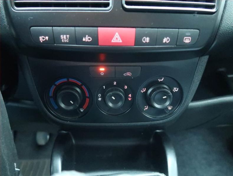 Opel Combo - hlavní fotka