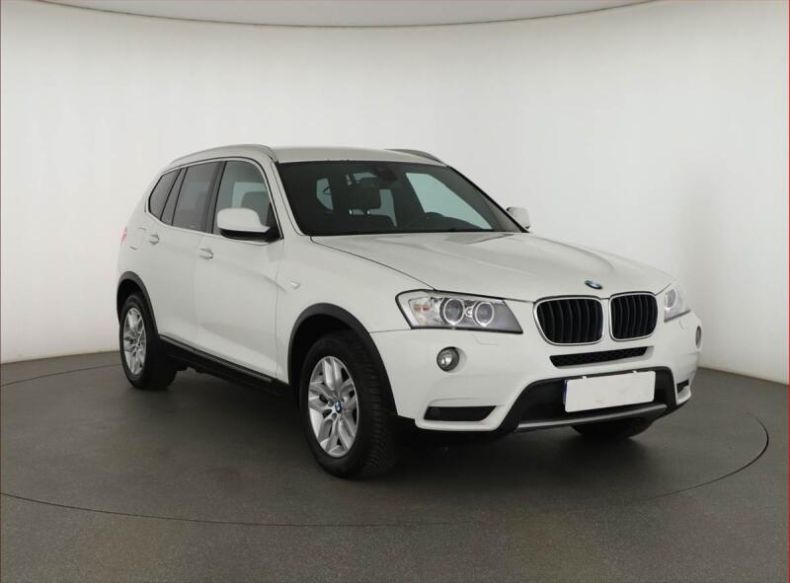 BMW X3 - hlavní foto