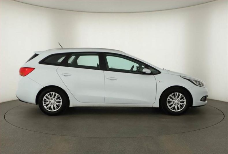 Kia Cee'd - hlavní fotka