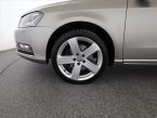 Volkswagen Passat - fotka číslo 16