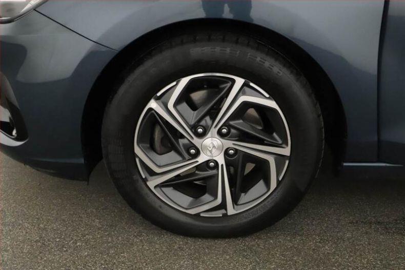 Hyundai i30 - hlavní fotka