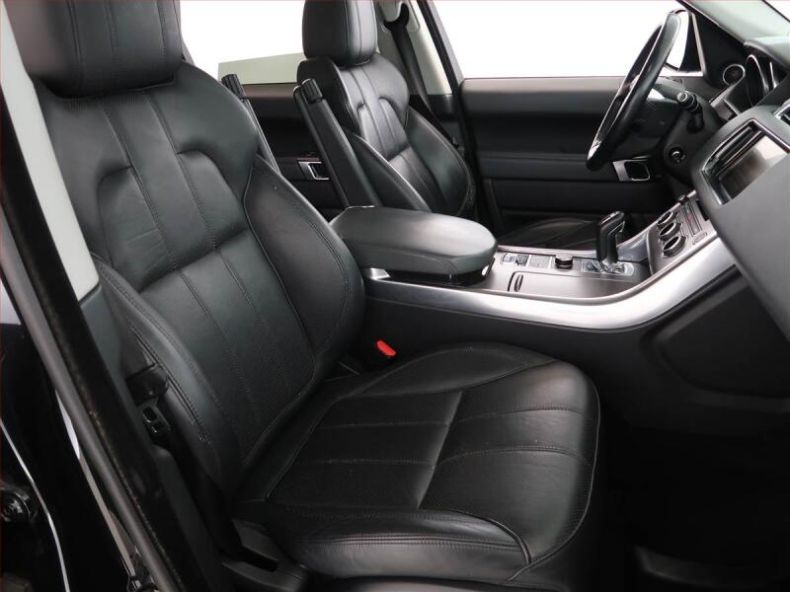 Land Rover Range Rover Sport - hlavní fotka