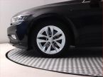 Volkswagen Passat - fotka číslo 14