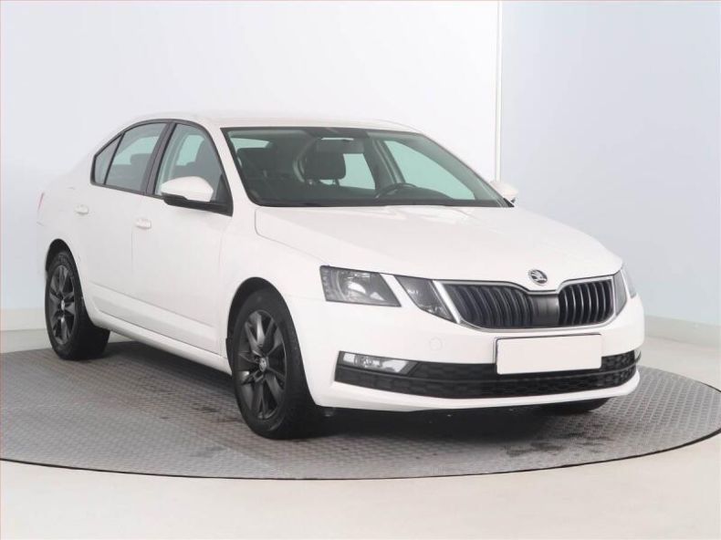 Škoda Octavia - hlavní foto