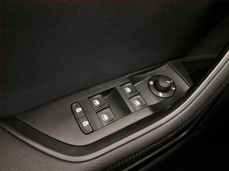 Škoda Superb - hlavní fotka