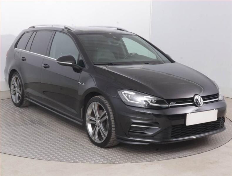 Volkswagen Golf - hlavní fotka inzerátu