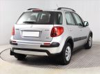 Suzuki SX4 - fotka číslo 4