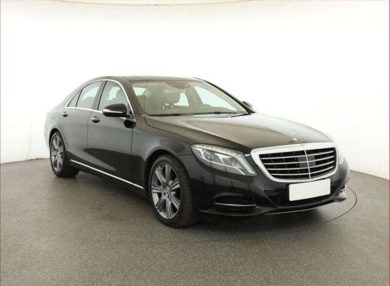 Mercedes Třída S - hlavní foto