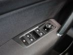 Volkswagen Touran - fotka číslo 15