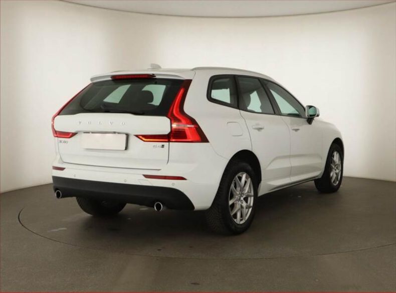 Volvo XC60 - hlavní fotka