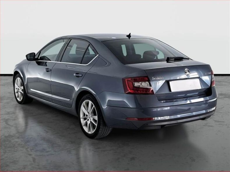 Škoda Octavia - hlavní fotka