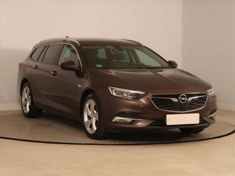 Opel Insignia - hlavní fotka inzerátu