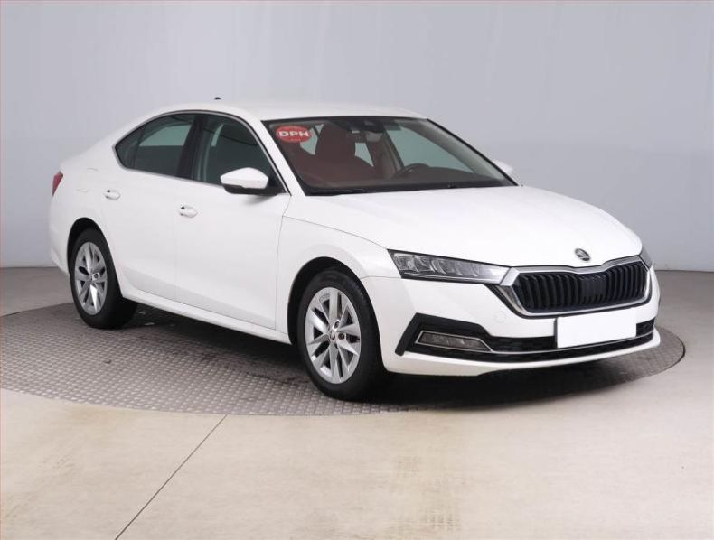 Škoda Octavia - hlavní fotka