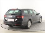 Volkswagen Passat - fotka číslo 4