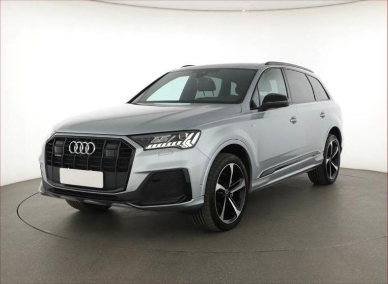 Audi Q7 - hlavní fotka