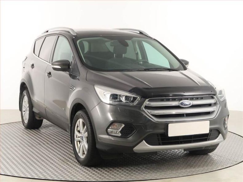 Ford Kuga - hlavní foto