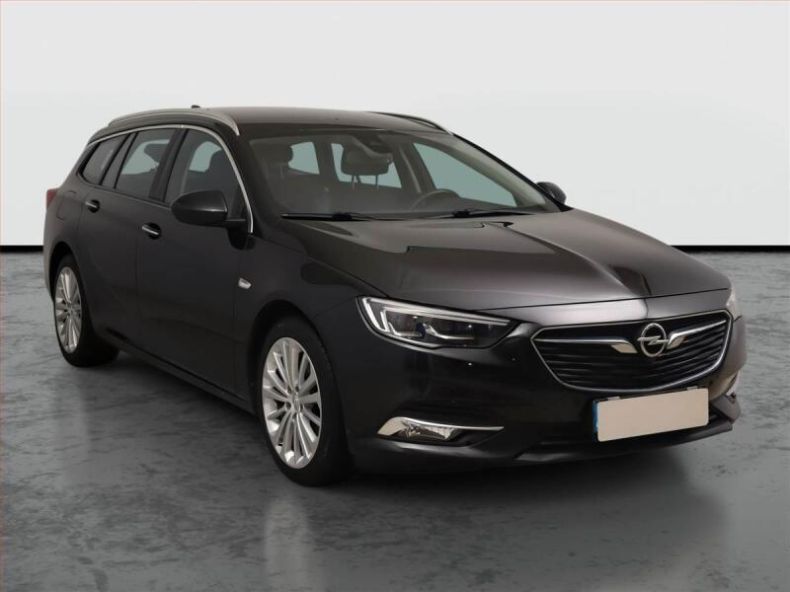 Opel Insignia - hlavní foto
