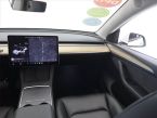 Tesla Model Y - fotka číslo 7