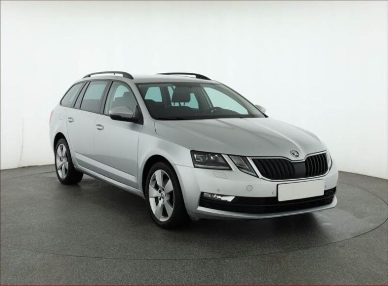 Škoda Octavia - hlavní foto