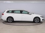 Volkswagen Passat - fotka číslo 5