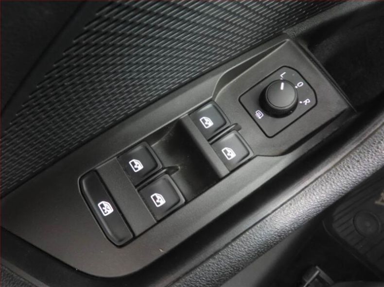 Škoda Octavia - hlavní fotka