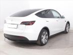 Tesla Model Y - fotka číslo 4