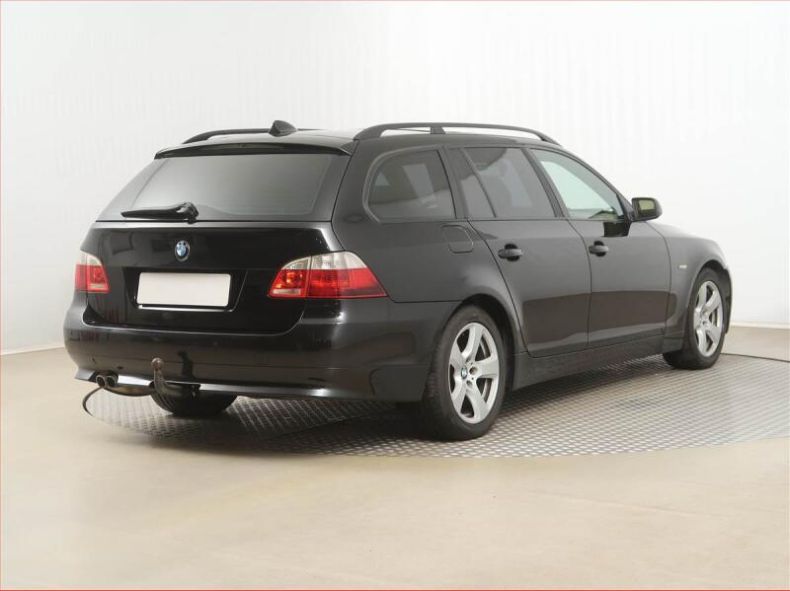 BMW Řada 5 - hlavní fotka