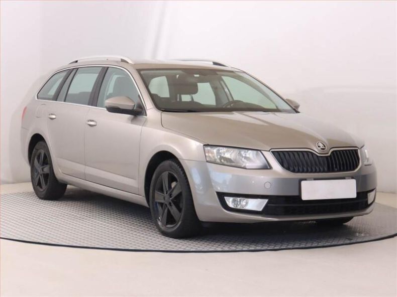 Škoda Octavia - hlavní foto