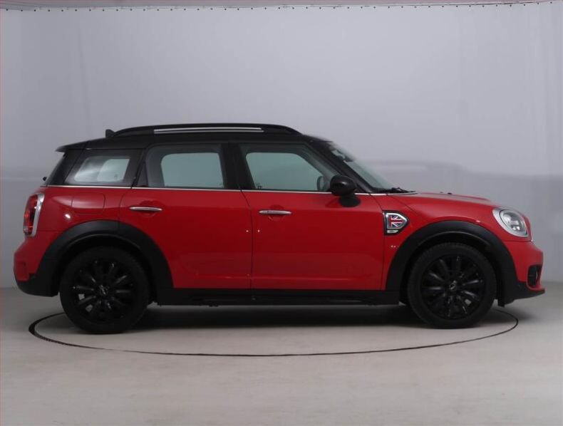 Mini Countryman - hlavní fotka