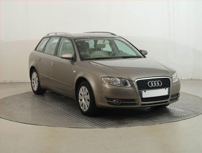 Audi A4 - hlavní foto