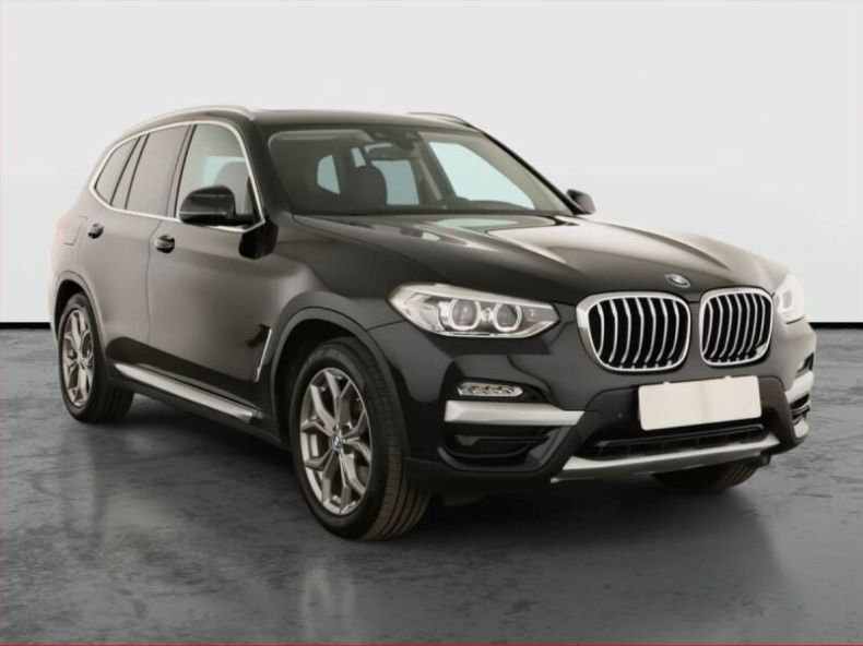BMW X3 - hlavní foto